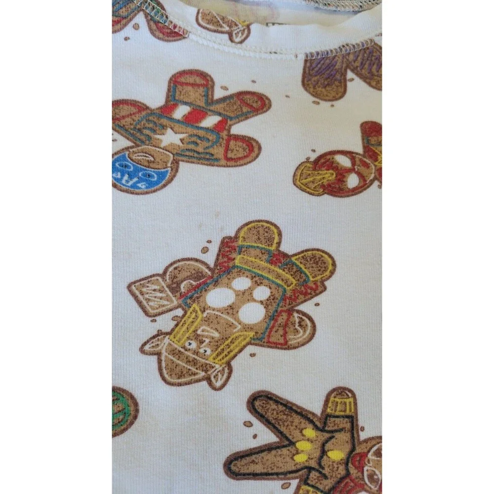Gap Kids Marvel Pajamas Set Size 14 |‎ Holiday Gingerbread Cookie Superheroes